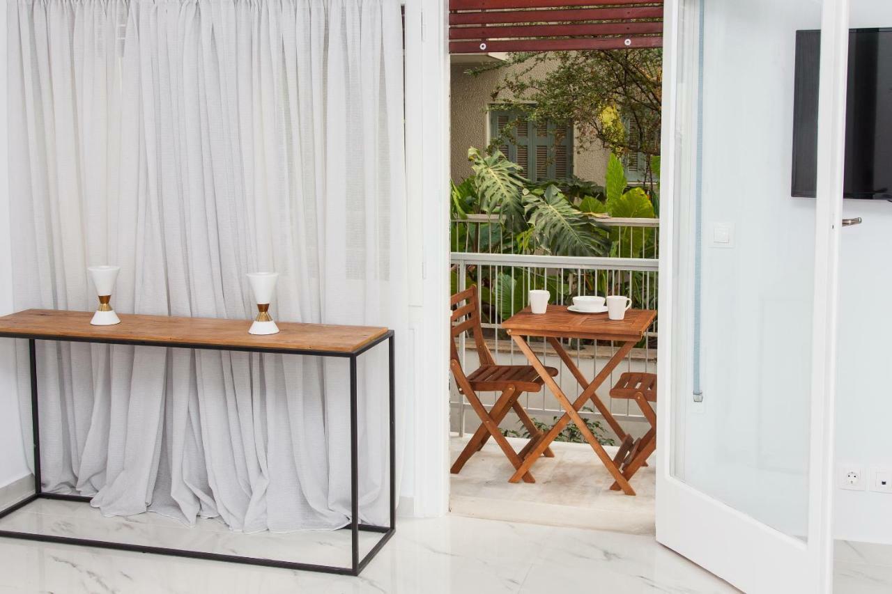 Luxurious Apartment In Athens Downtown Bagian luar foto